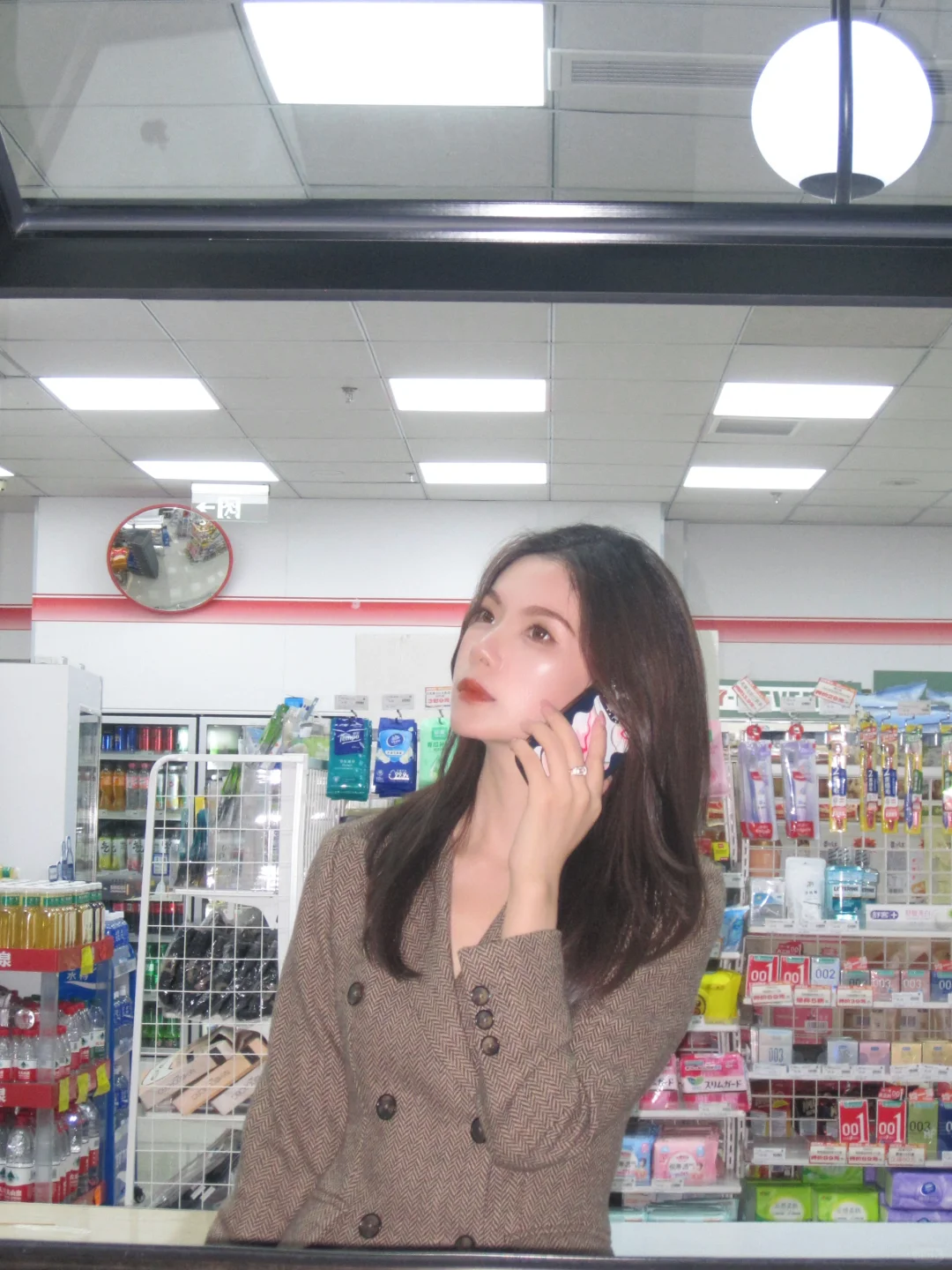 ccd｜那个在便利店加班的女律师