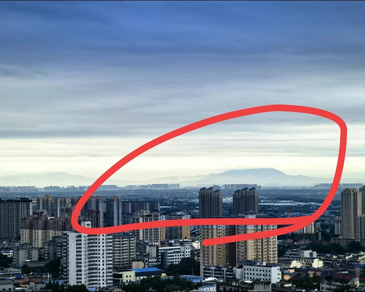 陕西的朋友，请问，骊山北望这是啥山？求答案？
