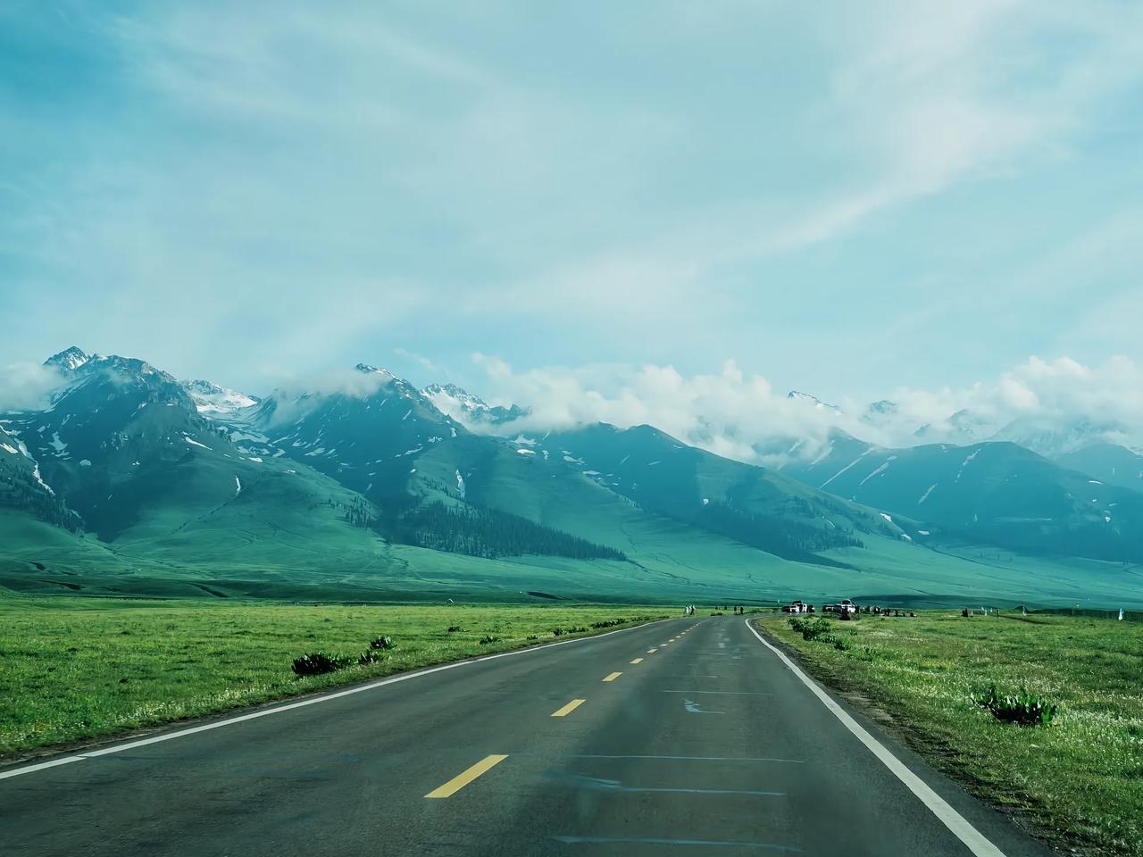前几天看到一个视频，一个女的对一个男的狂扇耳光。我估计这两个人应该是情侣关系或者