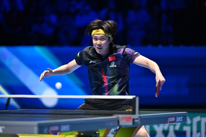 王楚钦说不是都进前八才是正常的澳门世界杯 澳门世界杯，国乒男队5人出征，队友接连