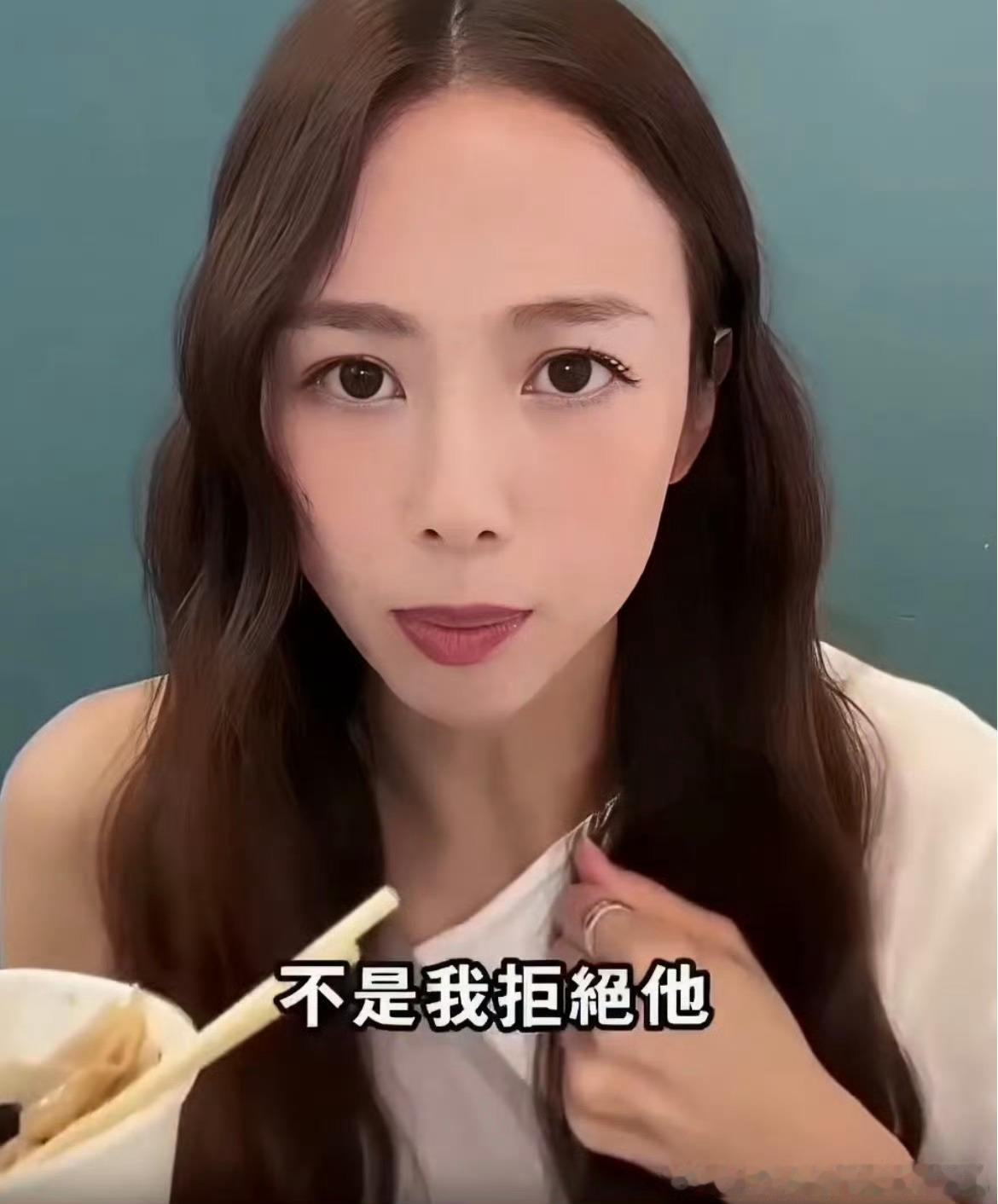 鬼鬼说很想去浪姐但是去不了 应该是宝宝还小走不开啦，静候下一季
