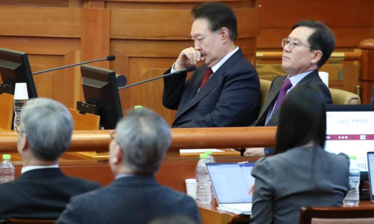 韩国这次的态度，明显不再像过去那样简单跟着美国走。李在明上台后，对外政策释放出谨