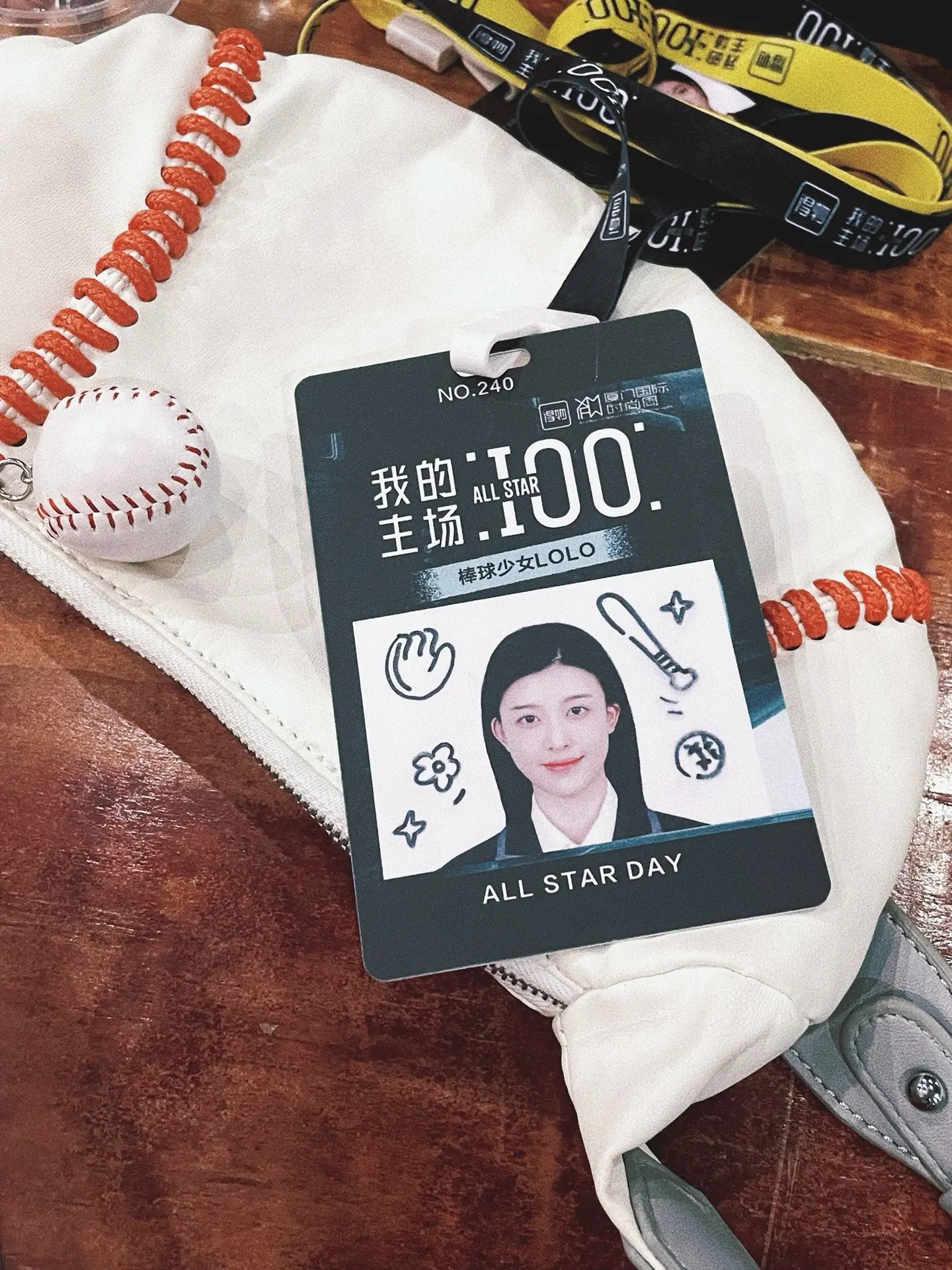 今晚带⚾走个秀~btw厦门有什么好吃的!