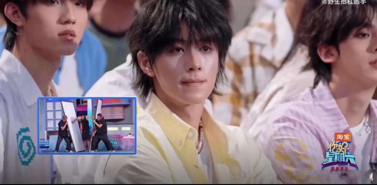 0713登陆少年七脸懵撑板够甜甜圈难到全员懵圈，这波“勇敢的挑战”属实把期待值拉