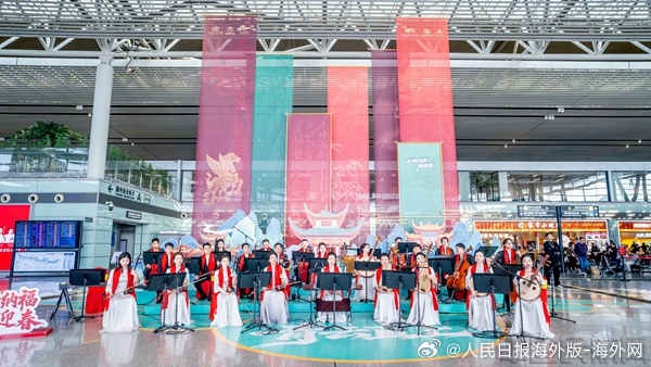 【湖南加速布局“航空+”融合发展 航站楼将变身文化体验新空间】2026年全国民航