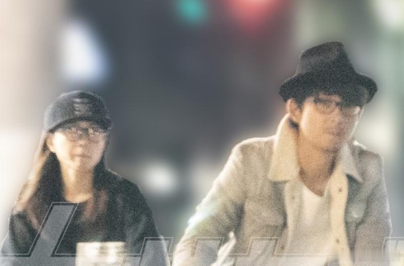 女7：内田有纪柏原崇2019年2shot。一组自行车约会照，一组柏原接内田下班照