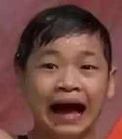 事实证明，宝子一颗陨落的扫帚星，谁碰上谁倒霉[尬笑]只有全谣子恬不知耻吹捧她是福