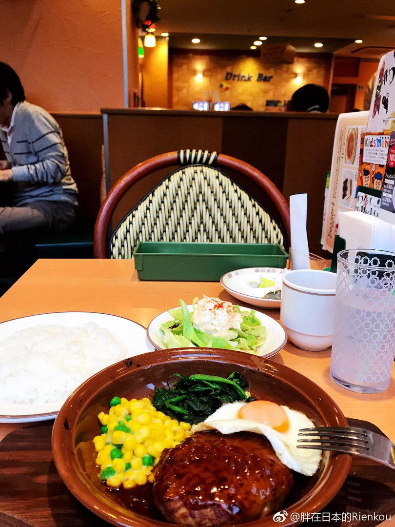 【搬运】2018年09月27日lunch time我快被冷死在这サイゼリヤ了又见