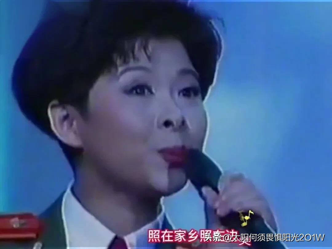 董文华：一百万一夜，一个黑锅竟背了12年，她13次登上春晚，代表了一个时代的记忆