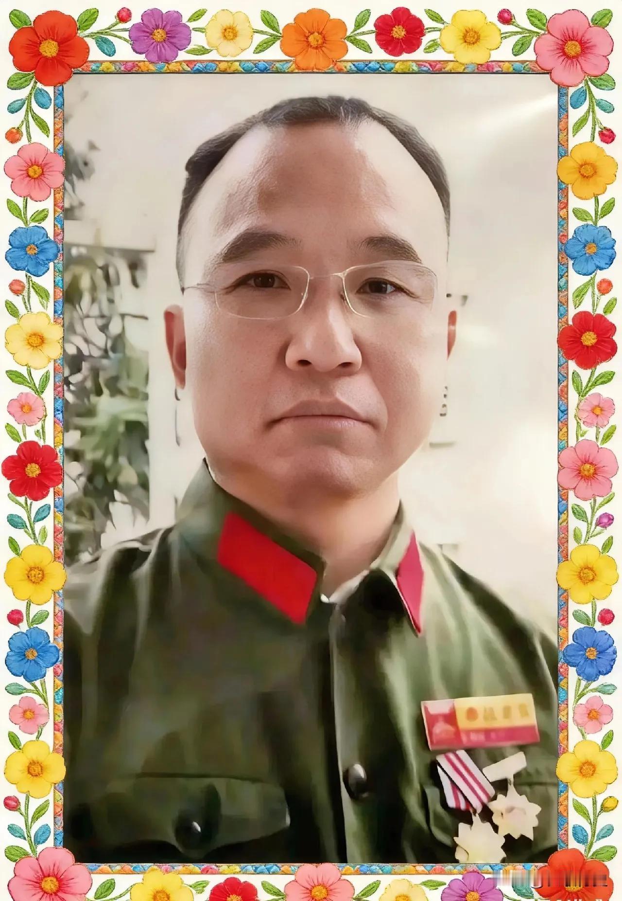 1984年老山前线“两山轮战”期间，23岁的广西独立师班长李陶雄，为保护新兵扑向