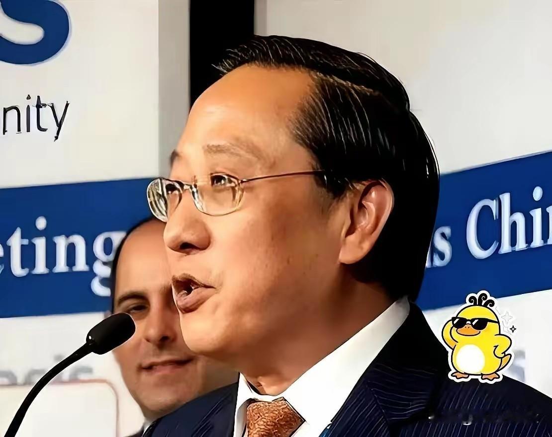 高志凯在南海问题上回应那个美国主持人，人家拿"航行自由"来挑事，摆明了是来找茬的