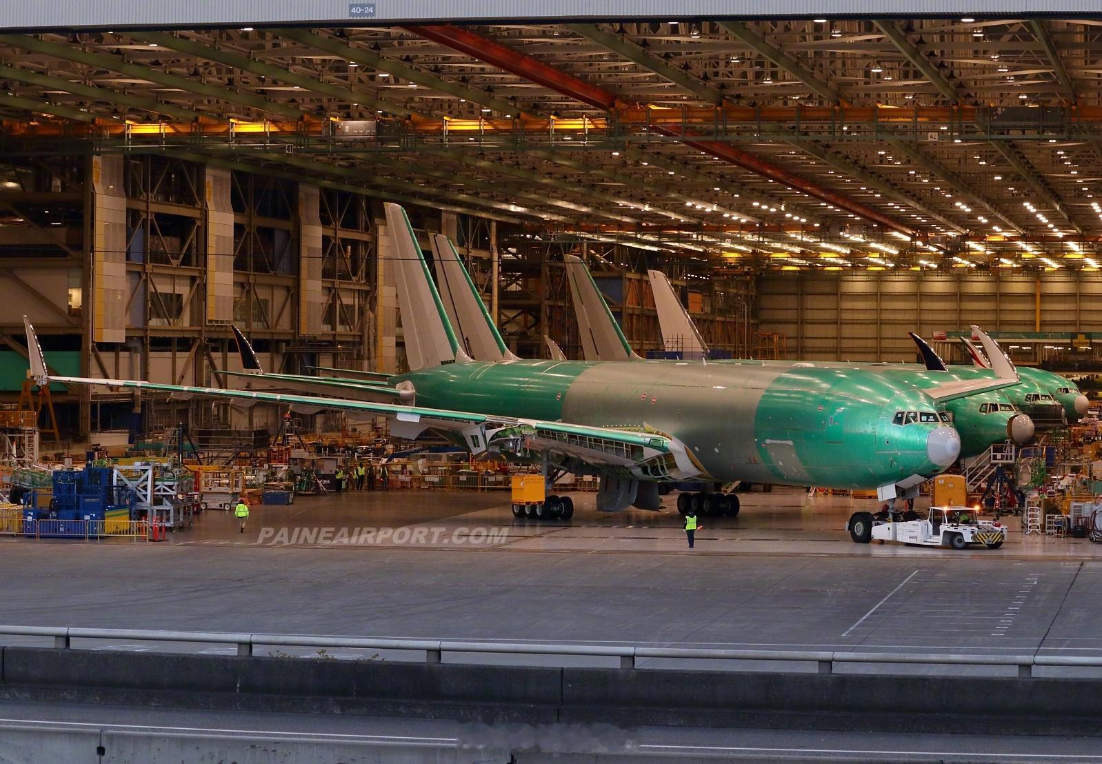 首架777-8F货机接近完成总装亮相（WG001），根据波音的预测新一代777X