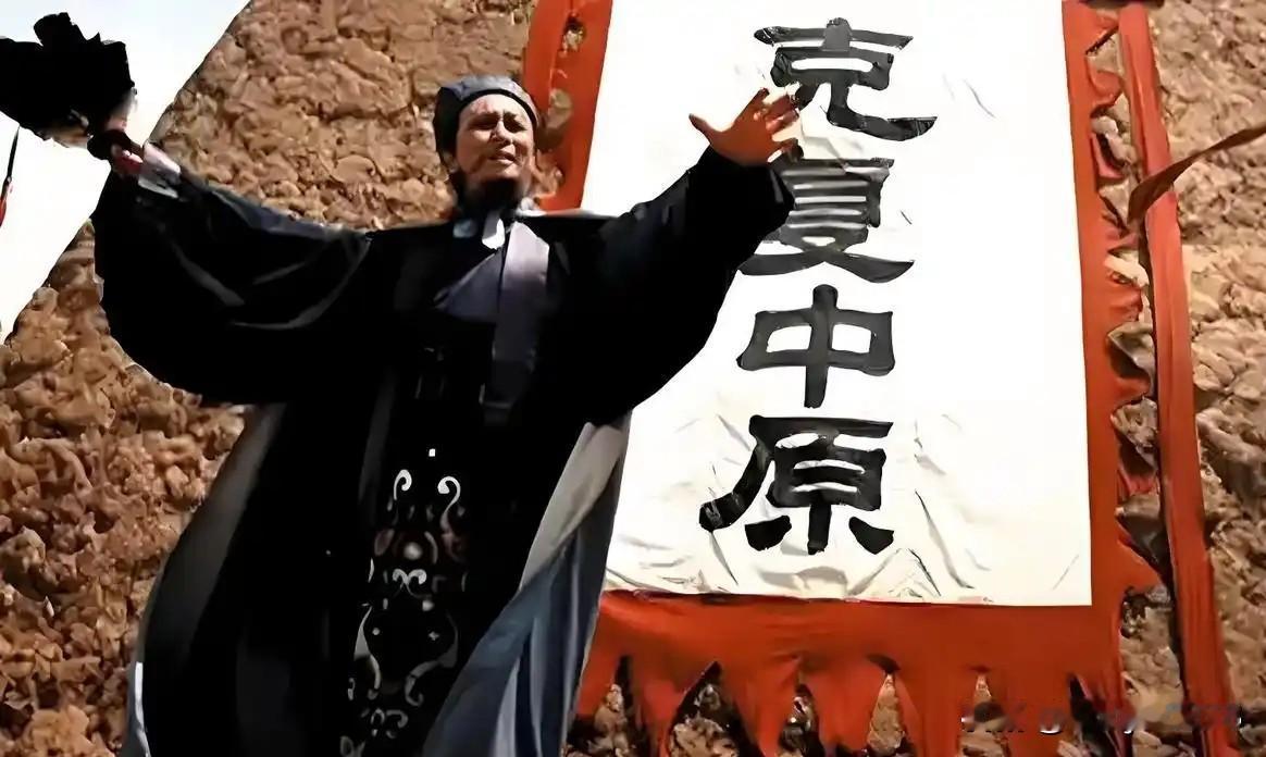 诸葛亮是不是“出色的军事家”?诸葛亮当然是中国历史上杰出的军事家。尽管有人因他北