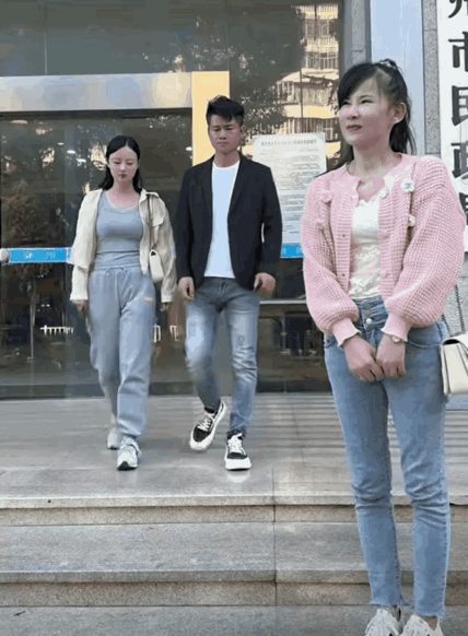 这就是传说中的无缝衔接吧？[泪奔]