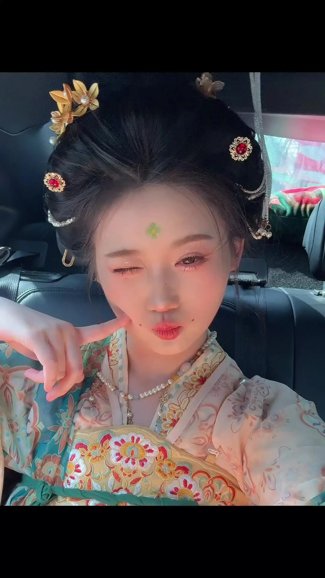 在车上拍小唐风居然能这么美！