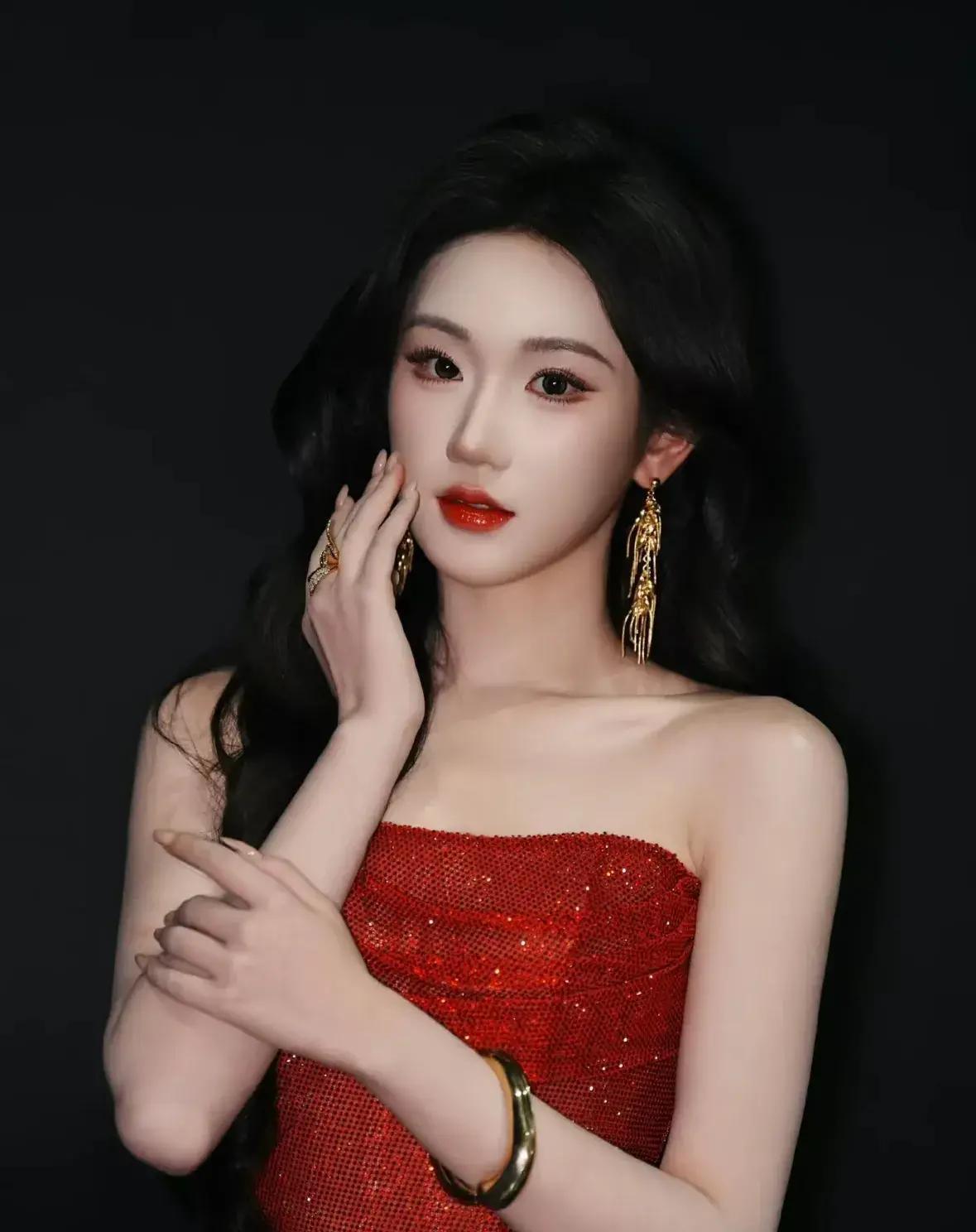 张晋宜最近在短剧圈太猛了，2026年开年接连四部新剧霸屏上线，直接把观众看上头，