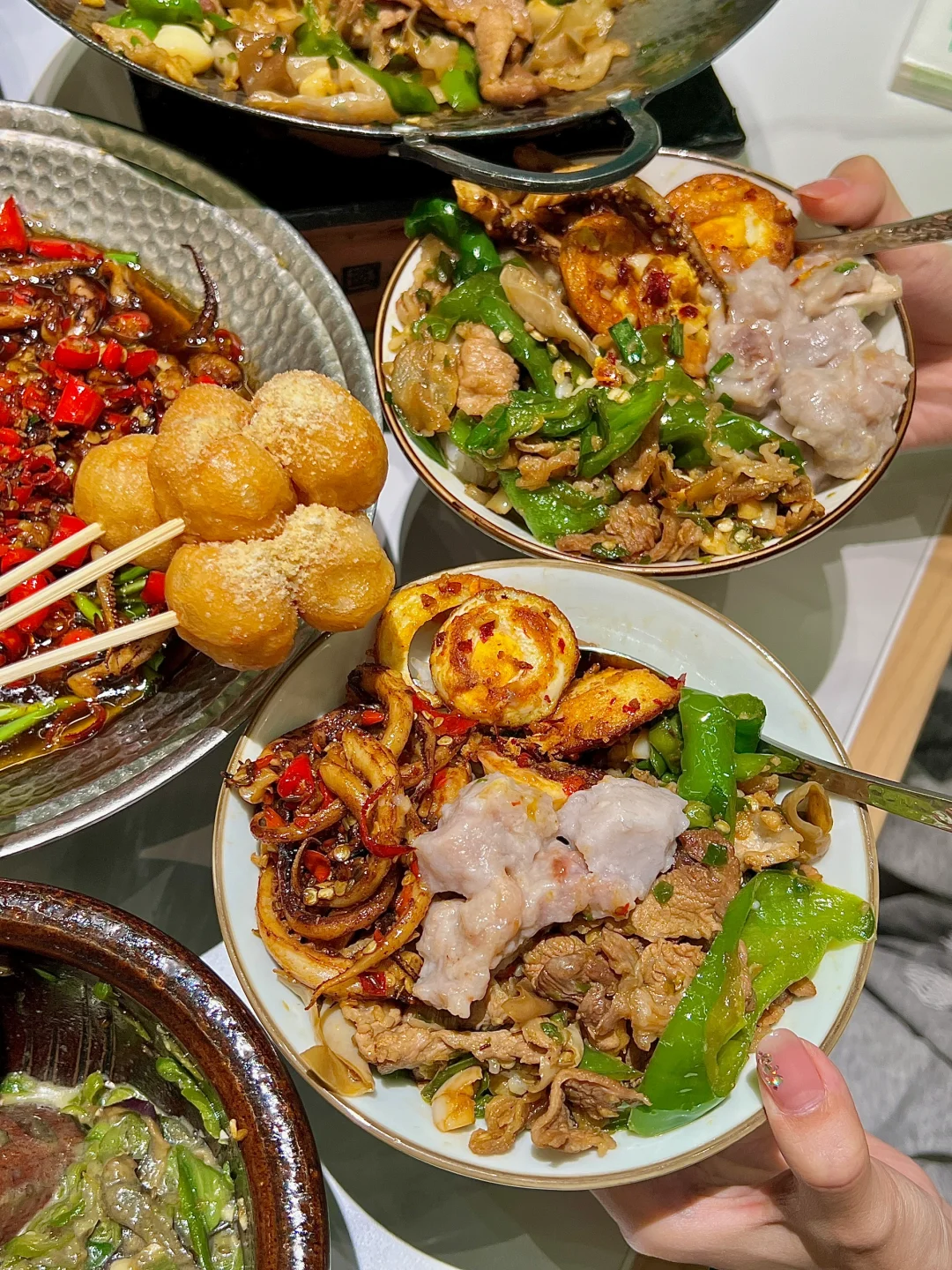 东莞排队159分钟吃上😂连干3碗米饭🍚