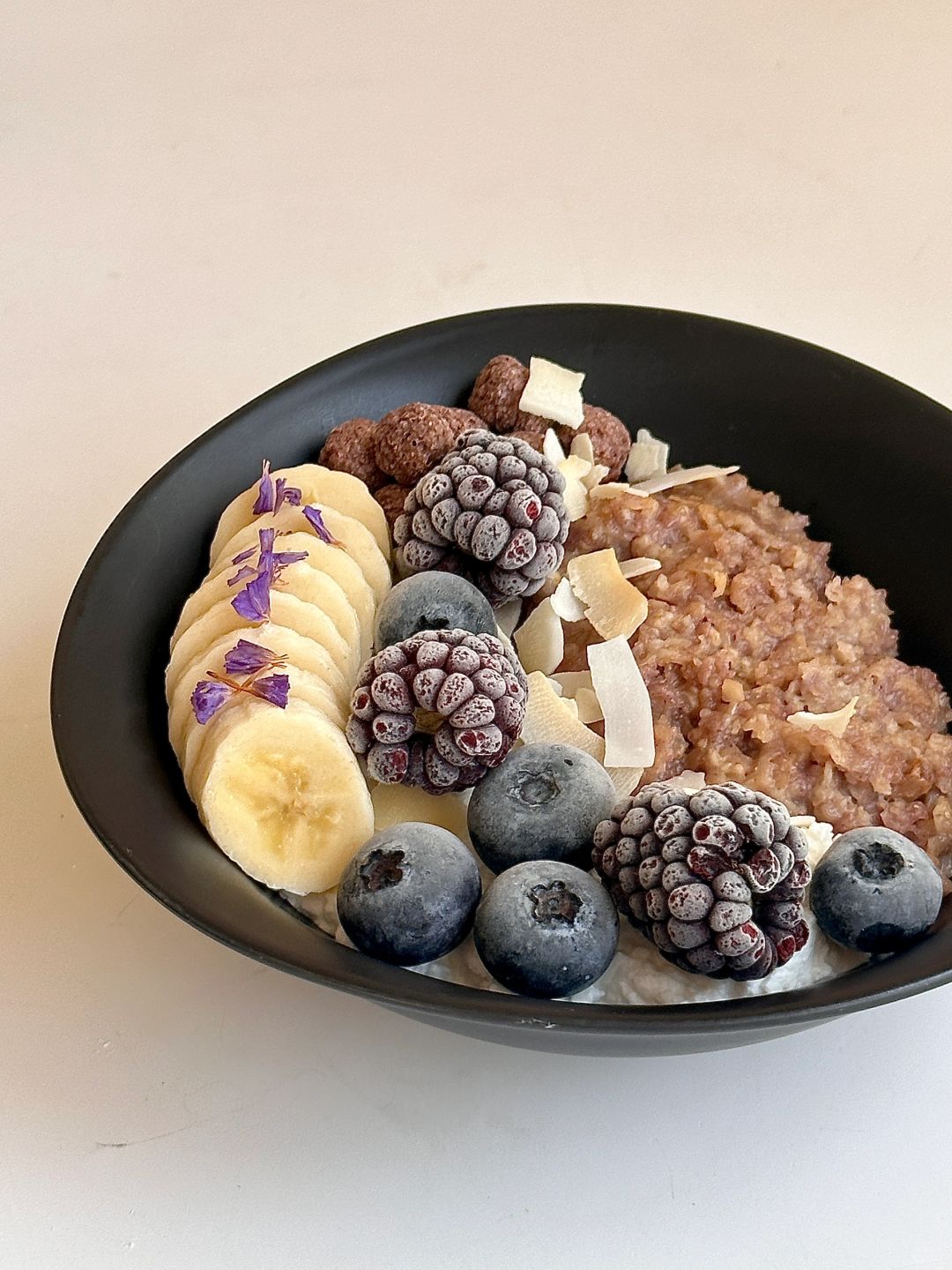 快手早餐｜红枣紫薯燕麦酸奶碗🥣