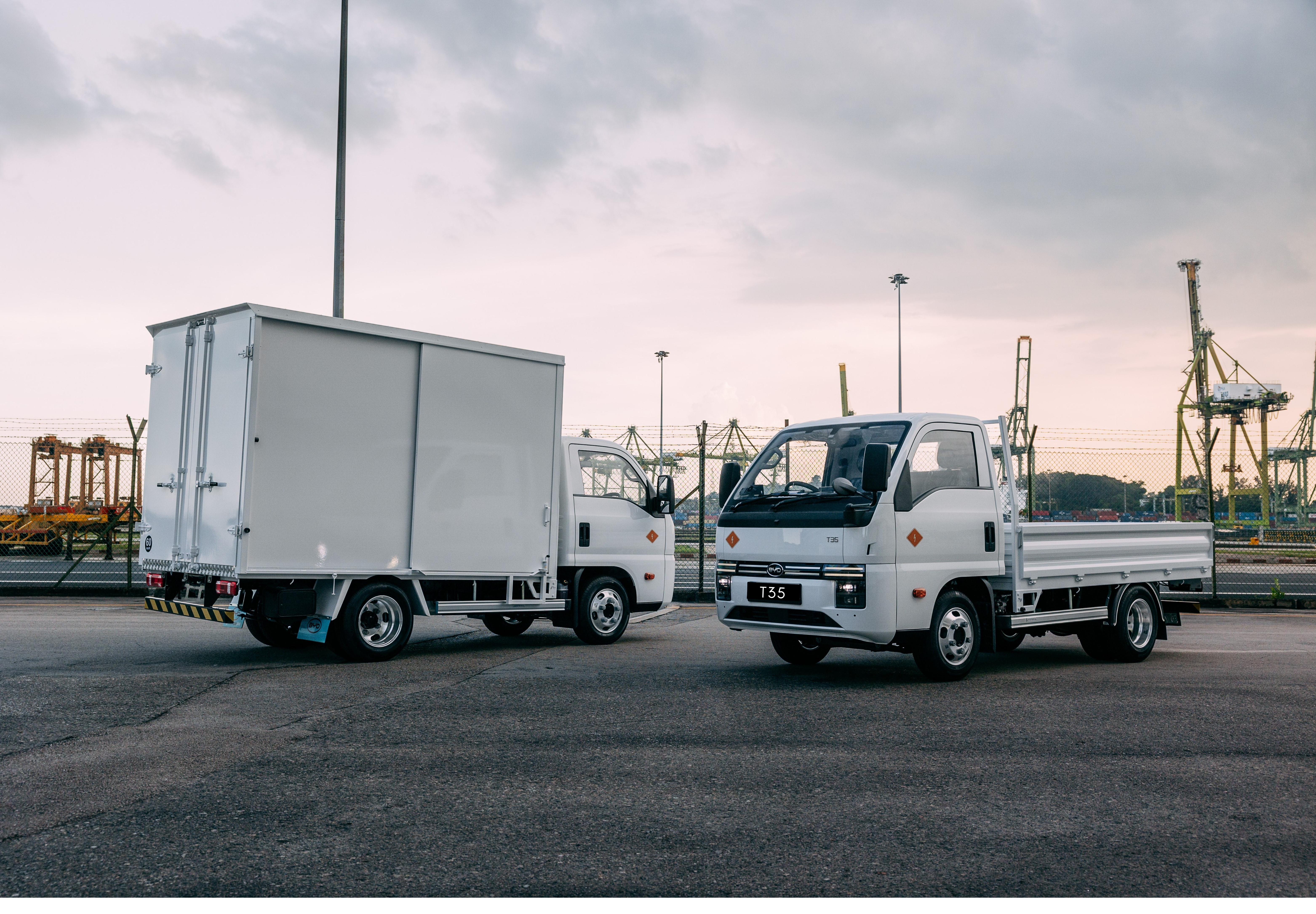 有一说一，比亚迪在国外真争气，尤其是新加坡市场杀疯了！乘用车直接拿下销量冠军，商