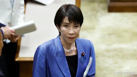 [下雨]新兵闯使馆暴露野心，却被中东石油掐住命脉，日本硬不起来了，嘴上喊打喊杀，