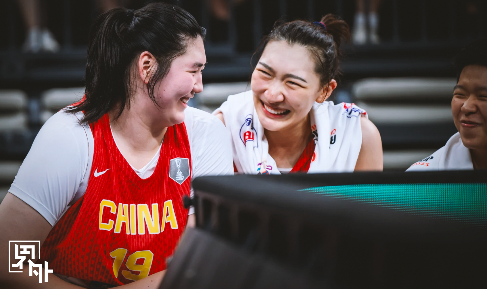 中国篮球，永远有双塔！女篮双塔是大杀器 ​​​