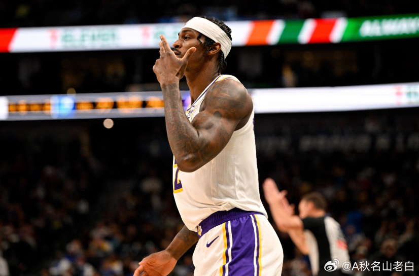 NBA常规赛，湖人半场64-51领先步行者。湖人悍将范德比尔特上半场专注于拼抢，