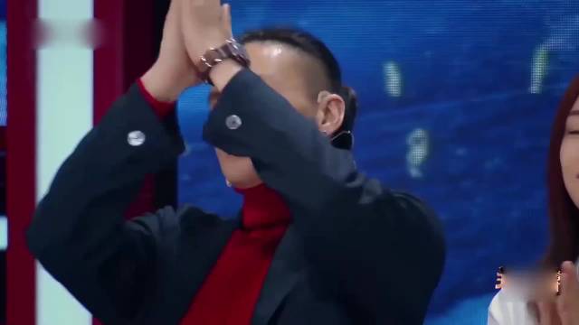六小龄童再见“菩提”扮演者，一个行为让人泪目了 ​