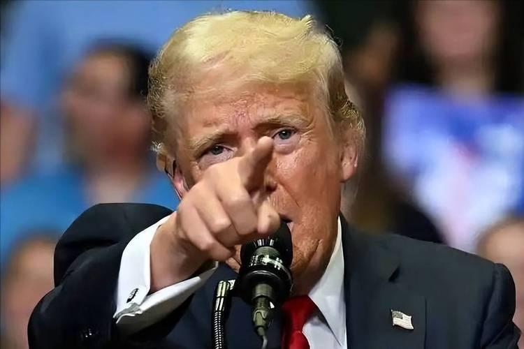 美国不但要抓马杜罗，我相信特朗普执政期间，占领格林兰和加拿大的可能性也非常大。