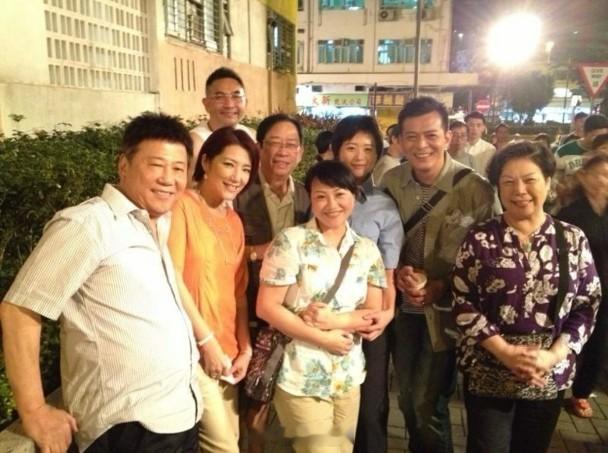 黎彼得離世︱風趣留人間　群星不捨洗版式悼念香港樂壇殿堂級填詞人黎彼得昨早（5日）