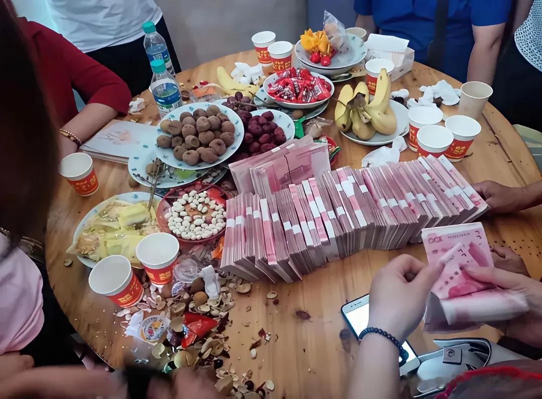 男子定亲，女方父母的做法让他破防了。娶这样的老婆，注定不会幸福。男子今天定亲，带