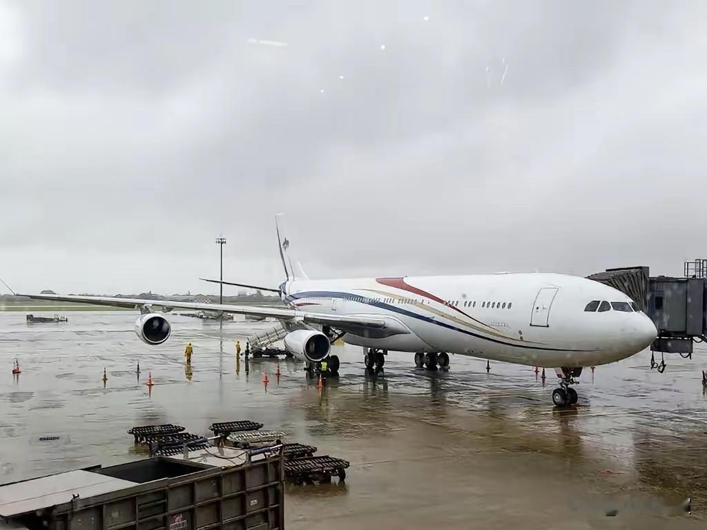 5月4号晚上，根据台湾媒体的报道，赖清德已经再次搭乘斯威士兰的政府专机，启程返回