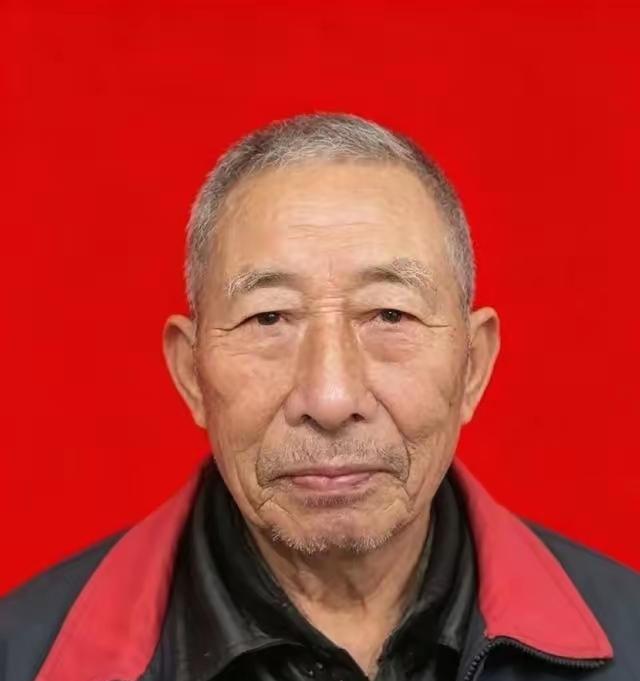 睡前刷到新闻，说的是江西新余渝水区珠珊镇竹头村一位叫罗明道的老人，真的不敢想象，