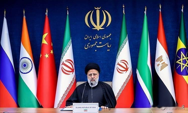 中国主导金砖军演，印度为何悄悄走开？

南半球的海风从来不平静，哪怕水面看着无波