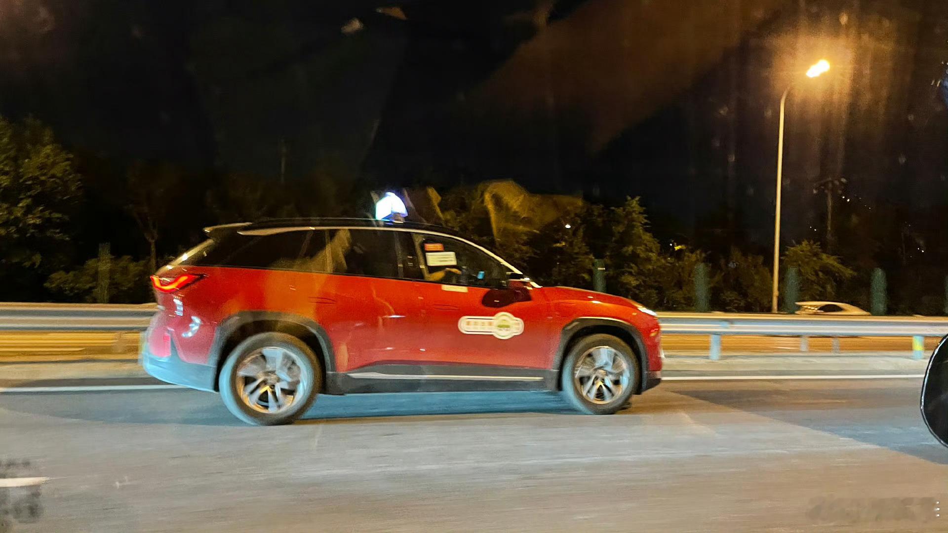 乐道L60做专车有什么问题么[允悲]那可是专车啊，还有运营公司拿蔚来搞专车呢，也
