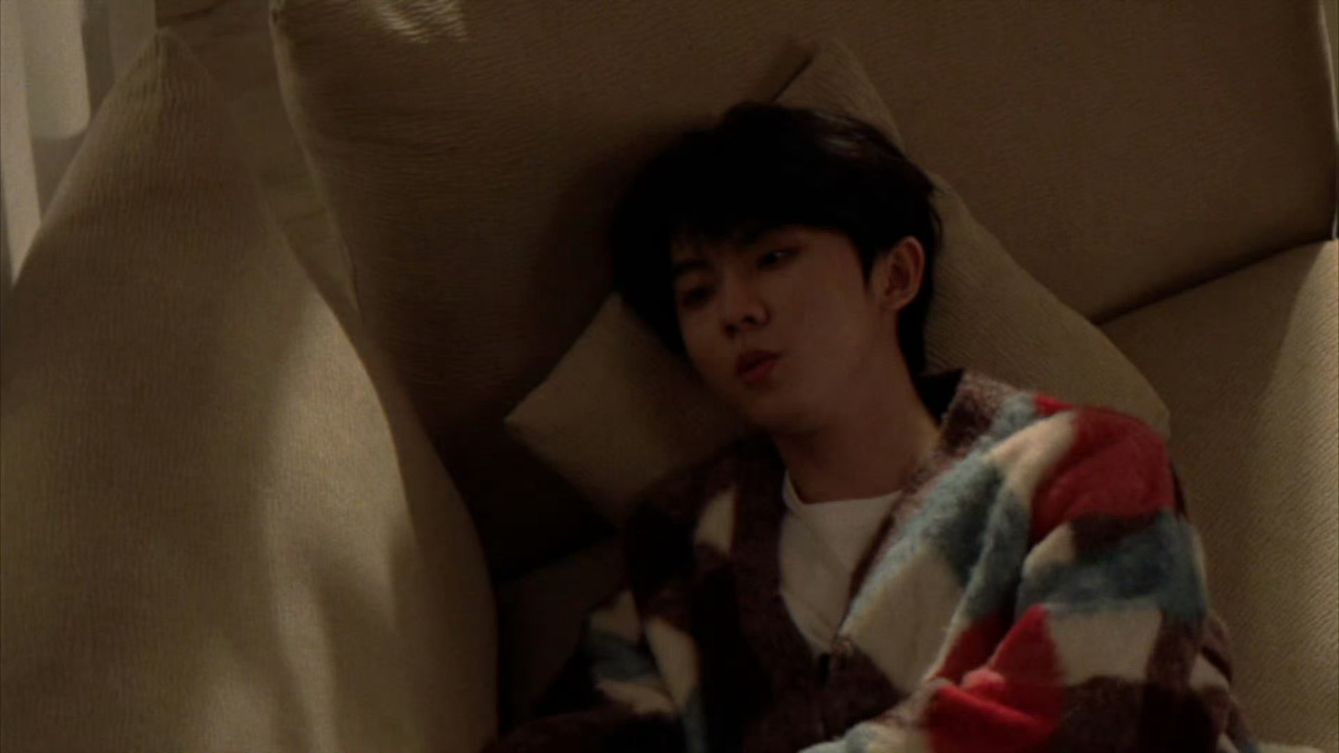 马嘉祺沙发照马嘉祺沙发live 马嘉祺沙发live，帅成这样，人夫感 