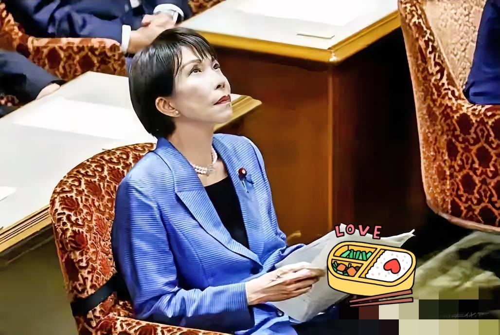 2月24日，中国商务部发布公告，对日本20家涉及军事相关领域的企业加强军民两用物