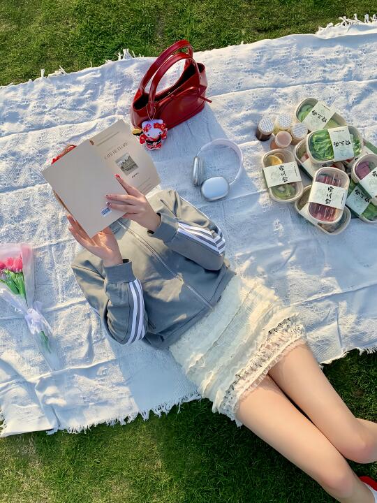 右滑看 | 阳光是最好的滤镜☀️