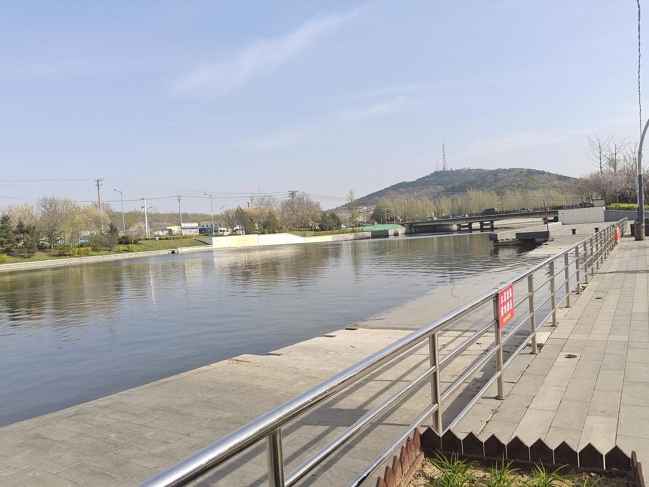 晒一张相册里的天空吧