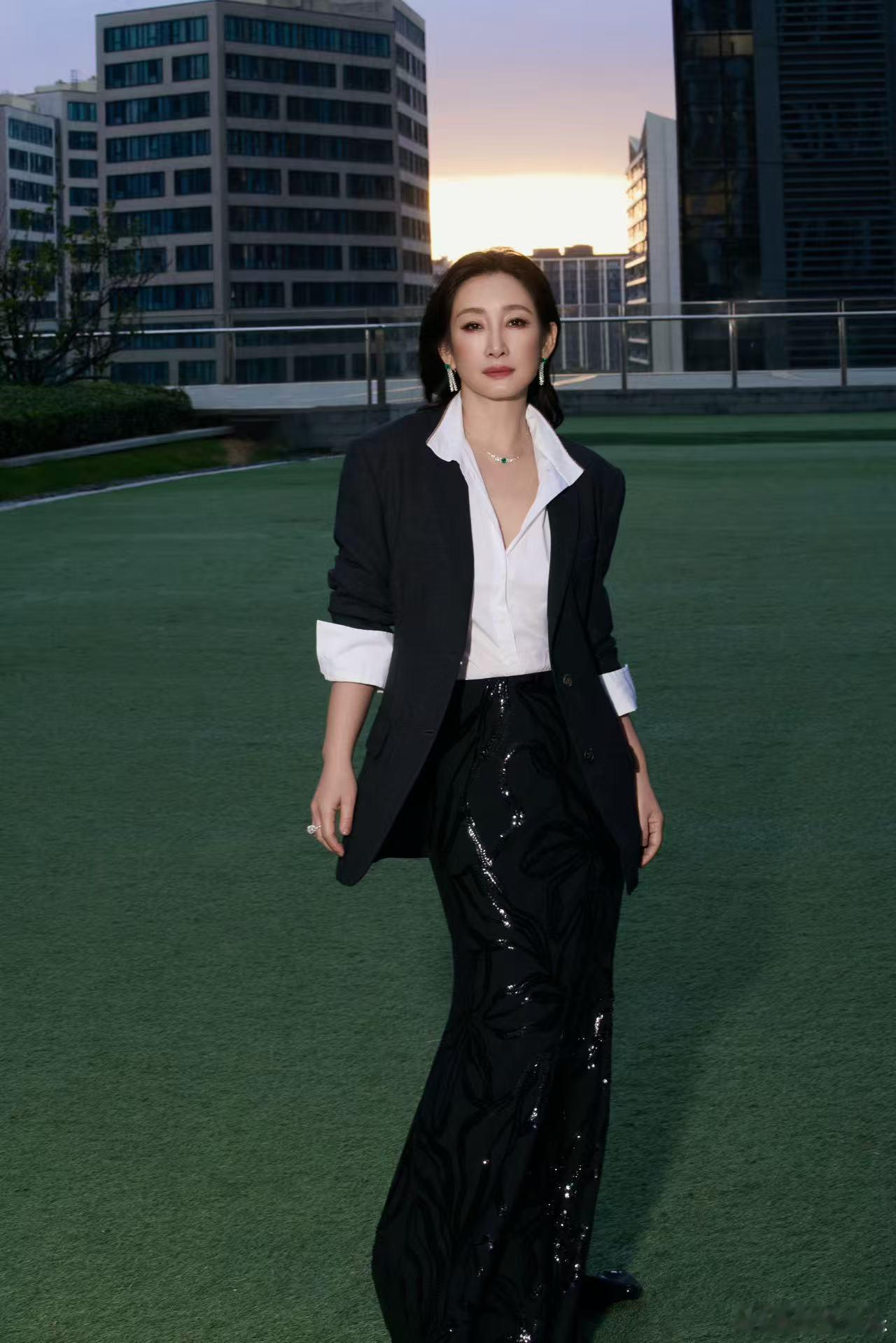 VOGUE时尚之力盛会VOGUE盛典出发花絮 秦海璐VOGUE盛典造型是不费吹灰