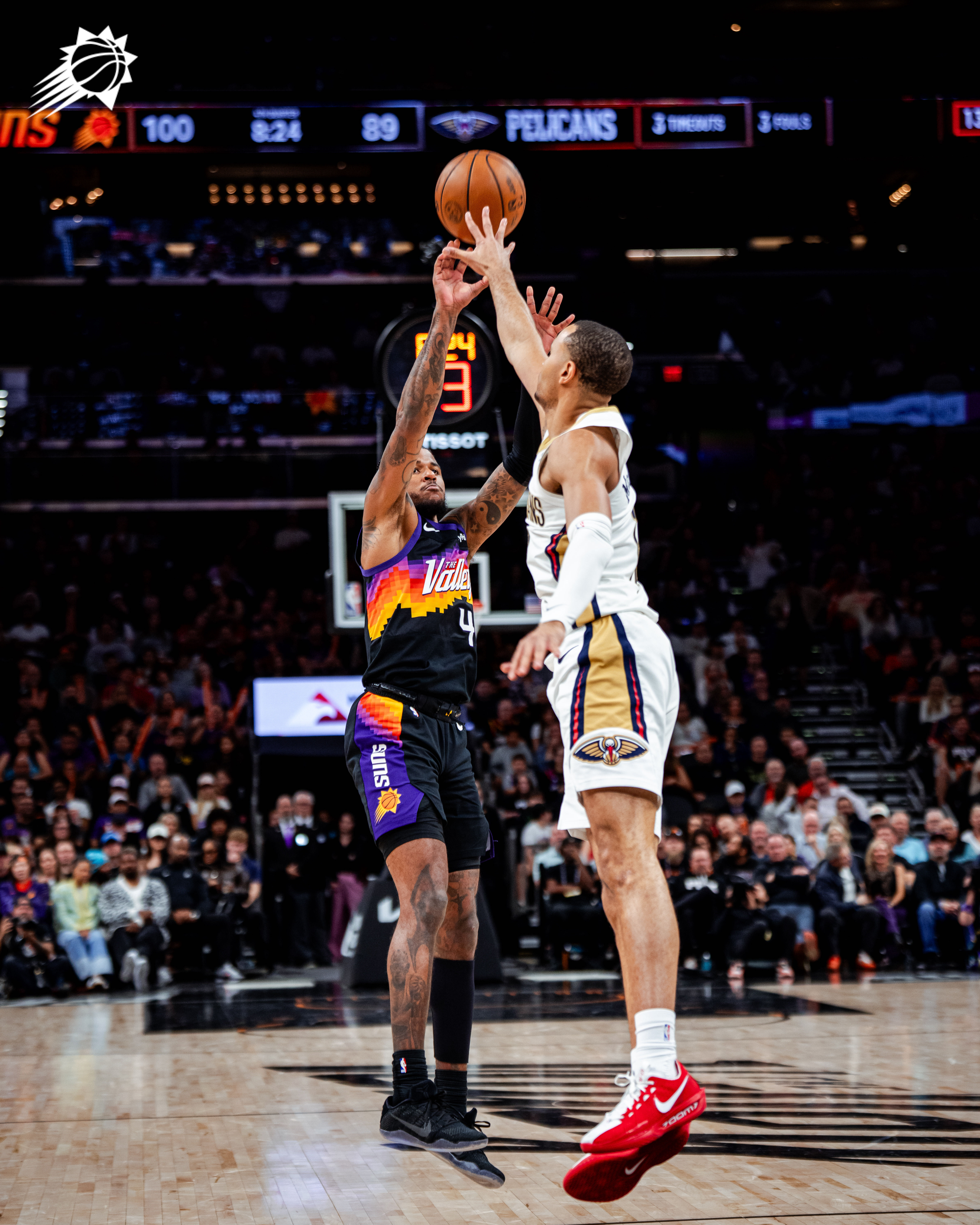 杰伦格林三分命中👌目前领先13分！球队得分也来到了100分！菲尼克斯太阳 ｜旭