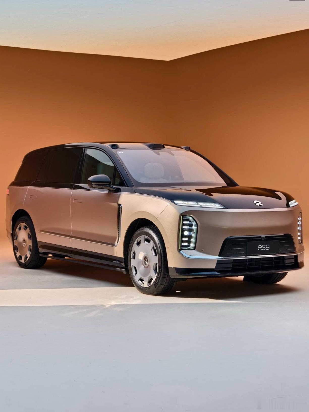 蔚来回应ES9仍用隐藏式门把手，新国标虽然出台了，但有明确过渡期，2027年12