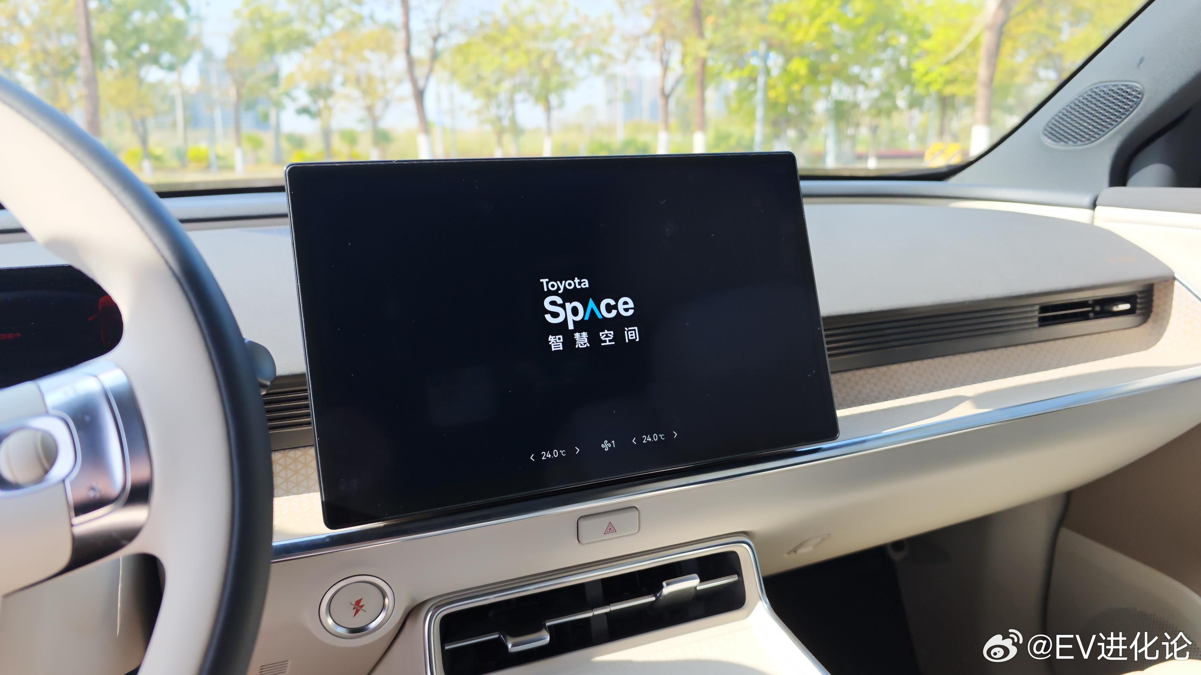 汽车圈总有人爱把车企划成 新势力 和 传统老厂其实汽车行业从没有什么新老势力的绝