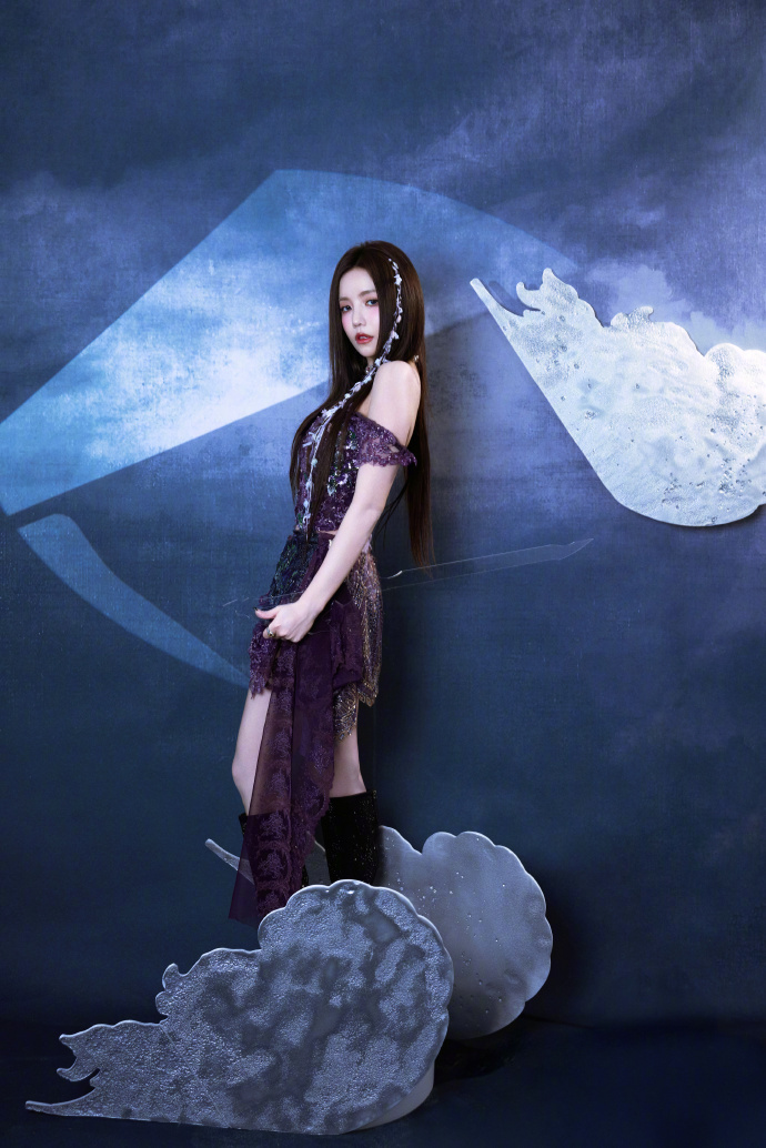 安崎组帮唱姐姐是张小婉管乐  安崎组三公帮唱姐姐是张小婉管乐 网传乘风三公帮唱阵