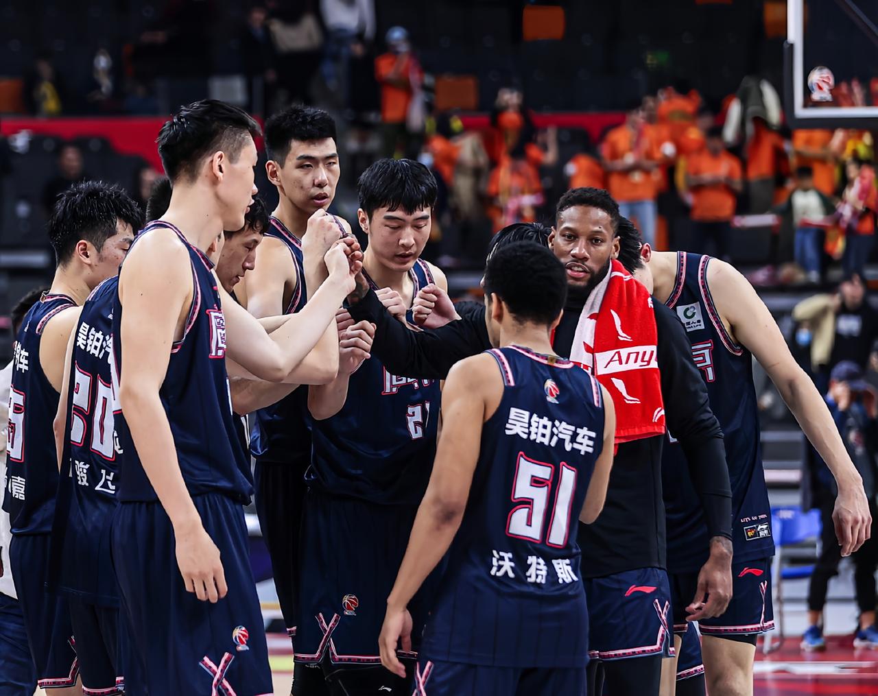 自作自受！不断甩卖球员，导致主场空空荡荡，观众寥寥无几
 
3月26日，CBA常