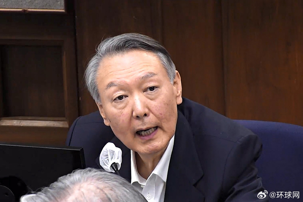 #尹锡悦看守所内8个月吸金逾12亿#【尹锡悦看守所内8个月“吸金”超12亿韩元，