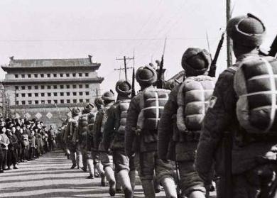 20世纪40年代，国民党主力损耗殆尽，败退台湾，从此，台湾不归成了我们的一块“心