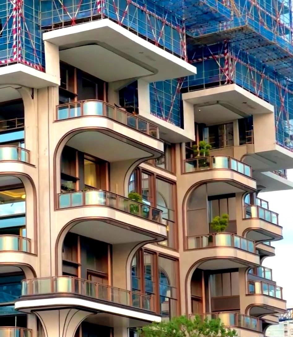 建发的宸启瑞湖，国贸天樾云颂，保利新地块，这将都是厦门划时代的新产品！

现在最