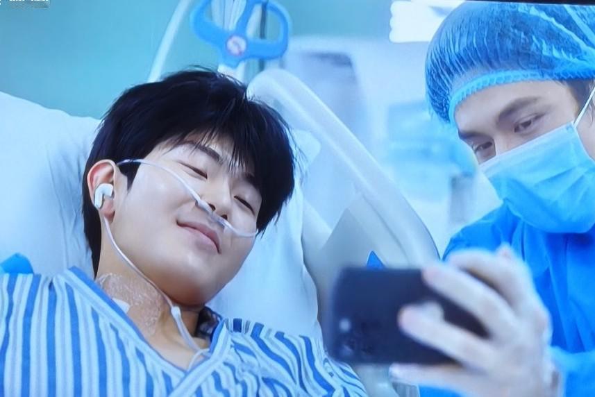 央视热播剧《问心2》里，刚刚十八岁的杜炎的遭遇真的太让人同情了。他患左室致密化不