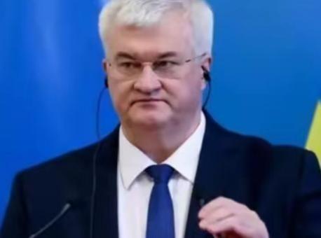 乌克兰外交部表示：凡是购买过俄罗斯石油的国家，都不能参与乌克兰的重建，这件事是没