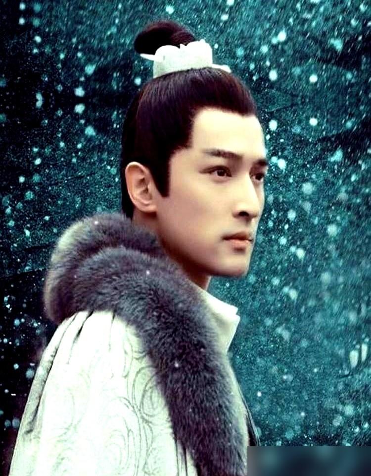 你敢信？正午阳光刚把王凯片酬拦腰斩，转头让他当老板分40%的红！
2016年琅